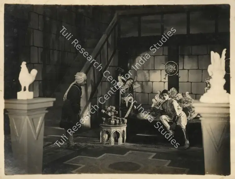 Yusuf, S.M. (Director), Rangila Mazdoor, 1938 | Photographic Still | CinemaEducation | 00839636