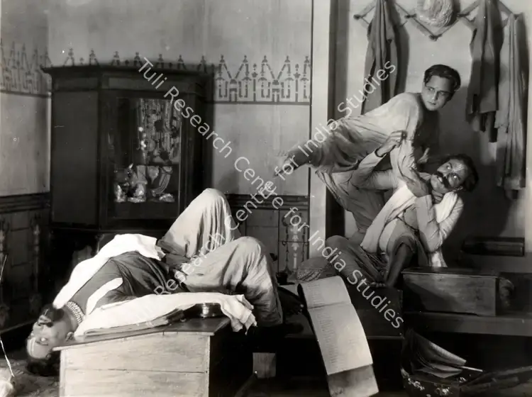 Gidwani, Moti B. (Director), Niti Vijay, 1932 | Photographic Still | CinemaEducation | 00832914