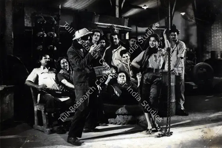 Kapadia, K.H. (Producer), Baarish, 1957 | Photographic Still | CinemaEducation | 00830134