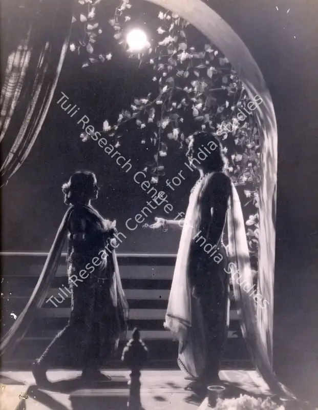 Bhatt, Shanker (Producer), Vikramaditya, 1945 | Photographic Still | CinemaEducation | 00834535