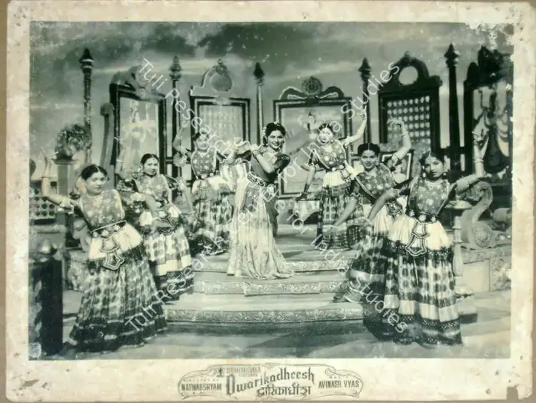 Udeshi, Babubhai (Cinematographer), Dwarikadheesh, 1956 | Lobby Card | CinemaEducation | 00815137
