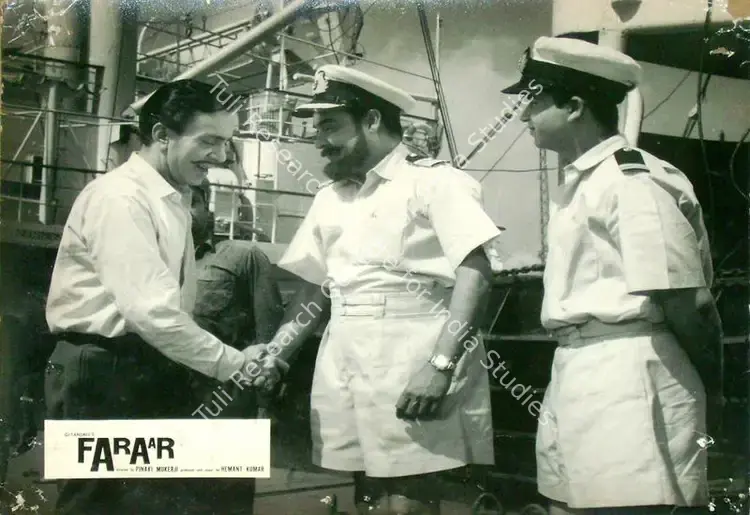 Mukherjee, Hemanta (Producer), Faraar, 1965 | Lobby Card | CinemaEducation | 00816373