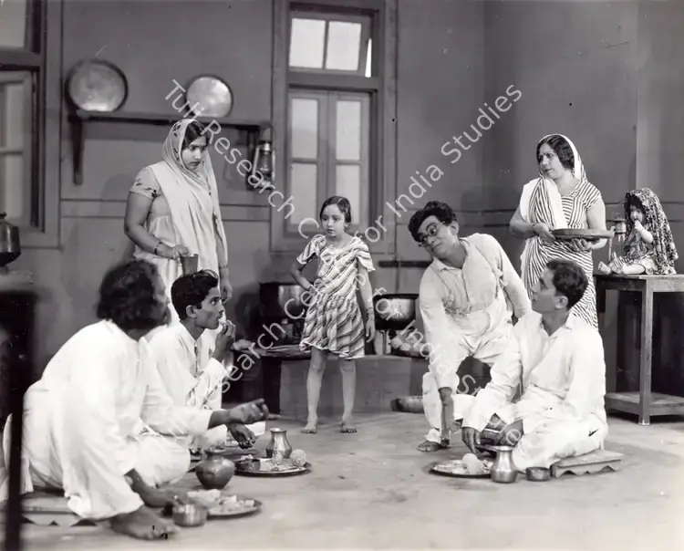 Master, Homi (Director), Ghar Jamai, 1935 | Photographic Still | CinemaEducation | 00831371