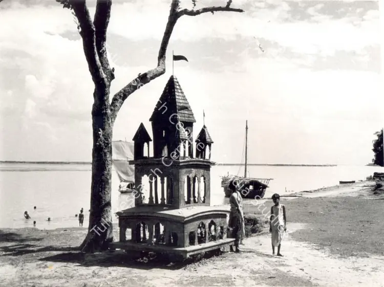 Roy, Soumendu (Cinematographer), Teen Kanya, 1961 | Photographic Still | CinemaEducation | 00663636