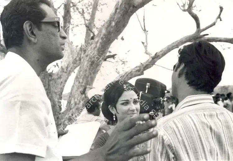 Ghosh, Nemai (Still Photographer), Aranyer Din Ratri, 1970 | Working Still | CinemaEducation | 00663674