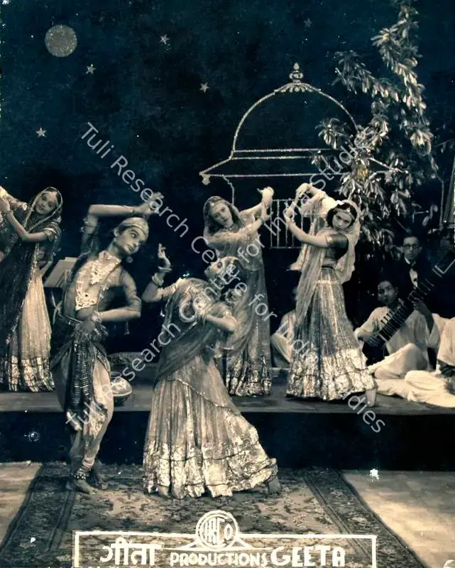 Altekar, P.Y. (Director), Geeta, 1940 | Photographic Still | CinemaEducation | 00831358