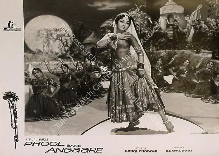 Shukla, N.N. (Cinematographer), Phool Bane Angaare, 1963 | Lobby Card | CinemaEducation | 00825072