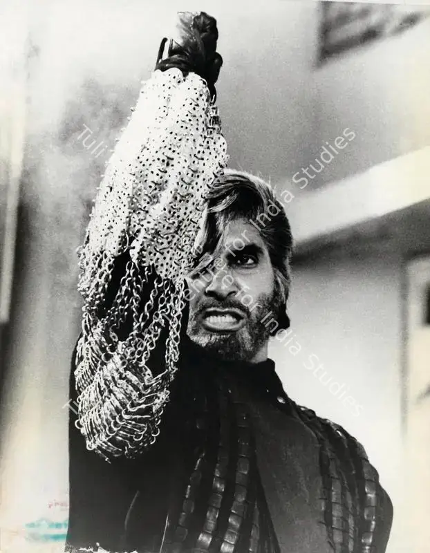 Anand, Bittu (Producer), Shahenshah, 1988 | Photographic Still | CinemaEducation | 00762305