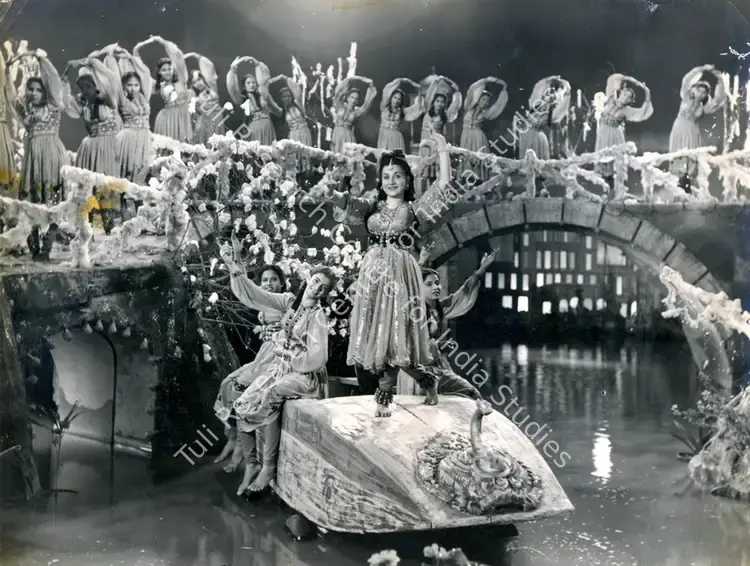 Gulistan (Producer), Rangeeli, 1952 | Photographic Still | CinemaEducation | 00833753