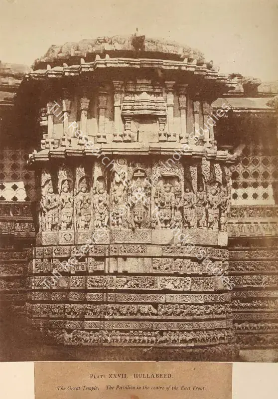Pigou, William Henry (Photographer), Hullabeed. The Great Temple. The Pavilion in the centre of the East Front, c.1856 | Antiquarian Photograph | Photography | 00115018