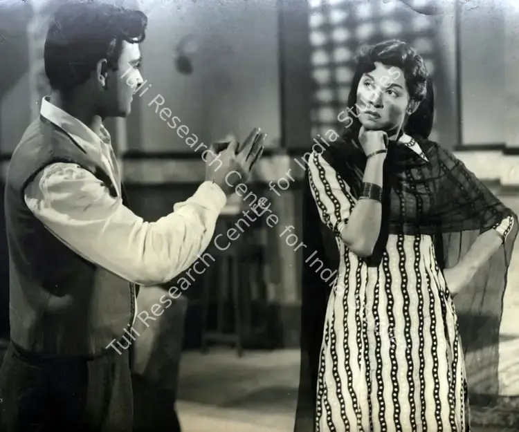 Dheer, C.L. (Director), Bahu Beti, 1952 | Photographic Still | CinemaEducation | 00830243