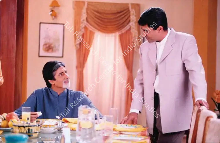Darshan, Suneel (Producer), Ek Rishtaa, 2001 | Photographic Still | CinemaEducation | 00762318