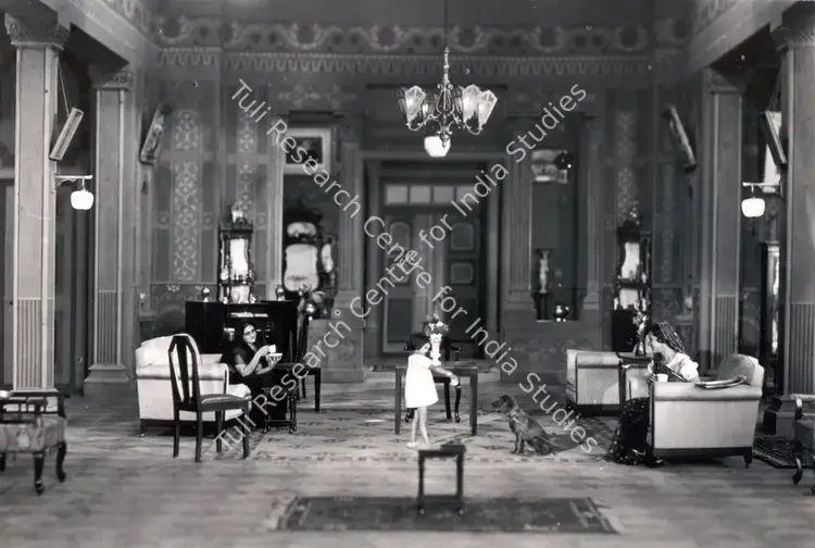 Irani, Adi M. (Cinematographer), Do Ghadi Ki Mauj, 1935 | Photographic Still | CinemaEducation | 00831112