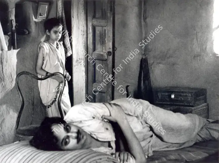 Roy, Soumendu (Cinematographer), Teen Kanya, 1961 | Photographic Still