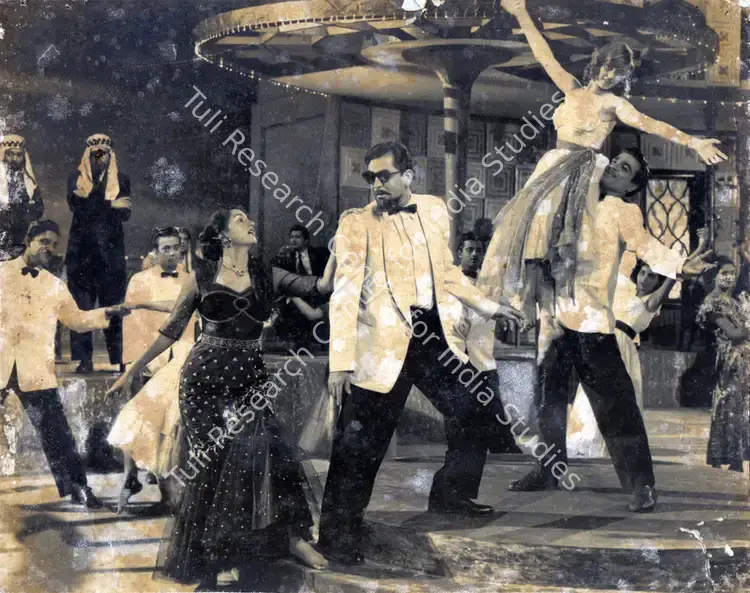 Vasant, G (Cinematographer), Do Ustad, 1959 | Photographic Still | CinemaEducation | 00831152