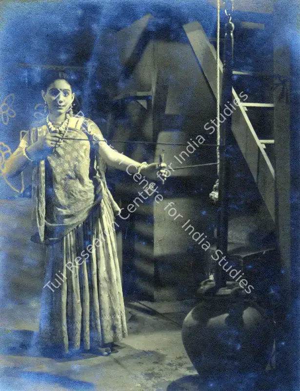 Bhatt, Nanabhai (Director), Mouj, 1943 | Photographic Still | CinemaEducation | 00832498
