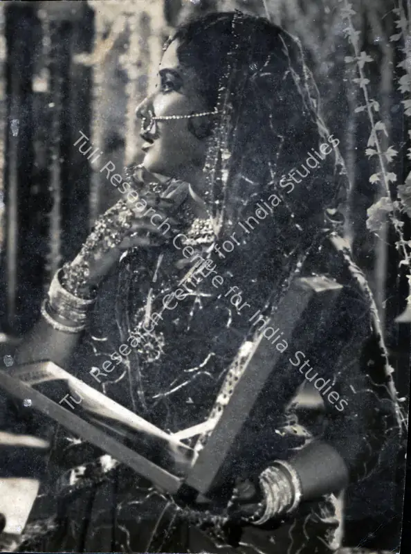 Kapadia, Jayendra (Cinematographer), Purnima, 1965 | Photographic Still | CinemaEducation | 00833343