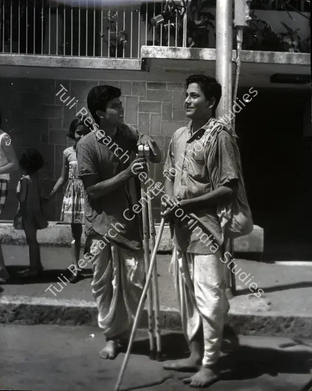 Braganza, Marshal (Cinematographer), Dosti, 1964 | Photographic Still | CinemaEducation | 00831170