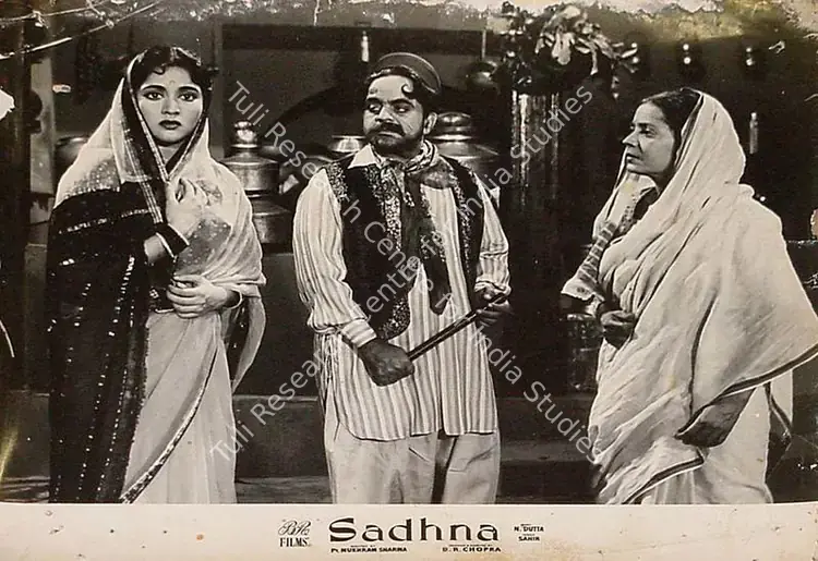 Malhotra, M.N. (Cinematographer), Sadhna, 1958 | Lobby Card | CinemaEducation | 00826402