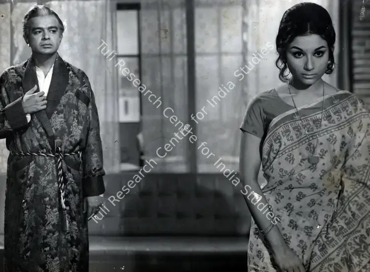 Pathare, Jaywant (Cinematographer), Anupama, 1966 | Photographic Still | CinemaEducation | 00830052