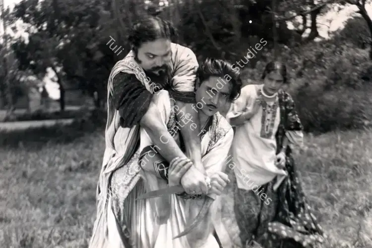 Vakil, Madanrai (Director), Noor E Iman, 1933 | Photographic Still | CinemaEducation | 00832931