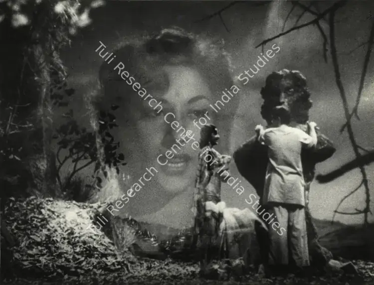 Reddy, V.N. (Cinematographer), Aag, 1948 | Photographic Still | CinemaEducation | 00829776