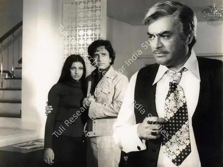 Gee, Kay (Cinematographer), Trishul, 1978 | Photographic Still | CinemaEducation | 00801921