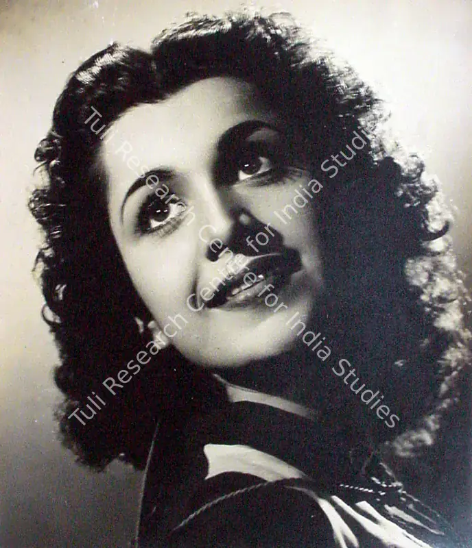 Nigam, Satish (Director), Sunehre Din, 1949 | Photographic Still | CinemaEducation | 00834982