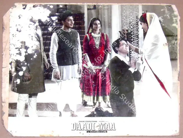 Divecha, Dwarka (Cinematographer), Daadi Maa, 1966 | Lobby Card | CinemaEducation | 00811014
