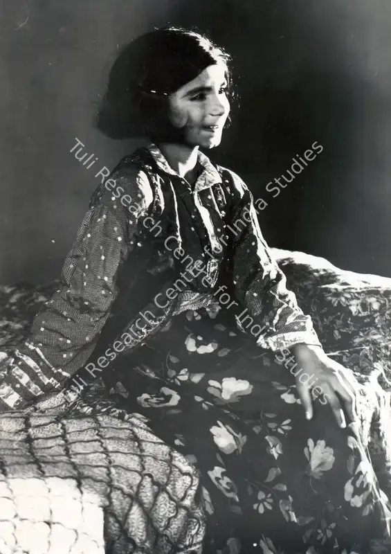 Gidwani, Moti B. (Director), Insaan Ya Shaitan, 1933 | Photographic Still | CinemaEducation | 00831665