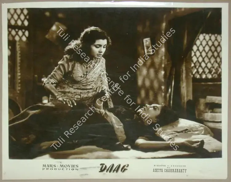 Babasaheb, V. (Cinematographer), Daag, 1952 | Lobby Card | CinemaEducation | 00811036