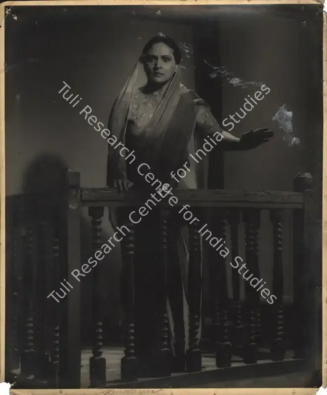 Mistry, Jal (Cinematographer), Aandhiyan, 1952 | Photographic Still | CinemaEducation | 00835328