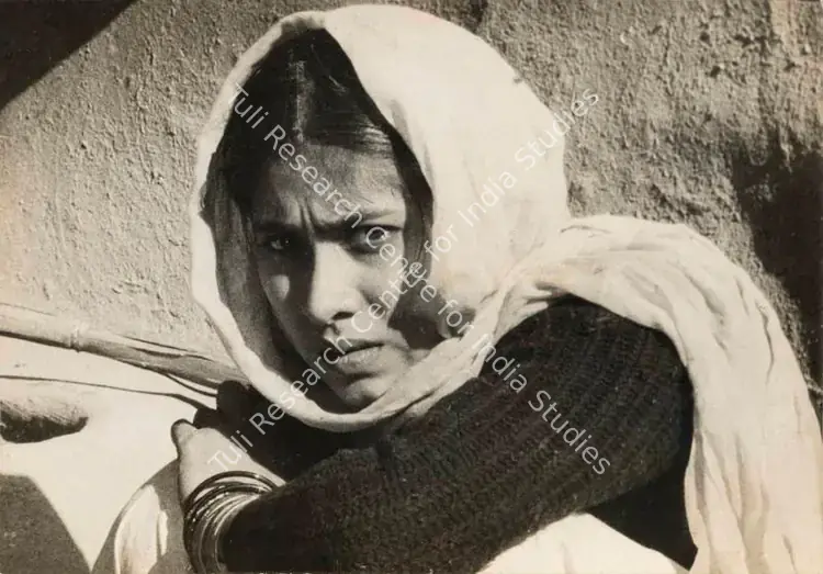 Mahajan, K K (Cinematographer), Uski Roti, 1969 | Photographic Still | CinemaEducation | 00675727