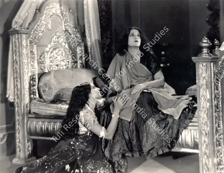 Gunjal (Director), Mahamaya, 1936 | Photographic Still | CinemaEducation | 00832203