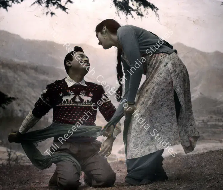 Barman, Manzil (Producer), Manzil, 1960 | Photographic Still | CinemaEducation | 00832306