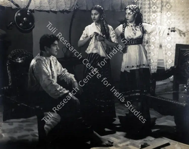 Sharma, Satyapal (Producer), Hazaar Pariyan, 1959 | Photographic Still | CinemaEducation | 00831584