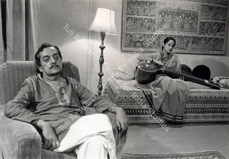 Raha, Barun (Cinematographer), Agantuk, 1991 | Photographic Still | CinemaEducation | 00662918