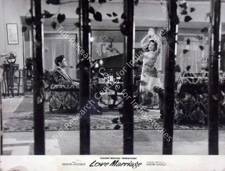 Mukerji, Subodh (Producer), Love Marriage, 1959 | Lobby Card | CinemaEducation | 00819550