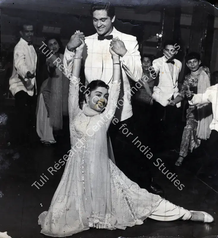 Dhuri, D.K. (Cinematographer), Love In Simla, 1960 | Photographic Still | CinemaEducation | 00832146
