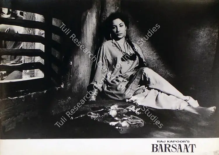 Mistry, Jal (Cinematographer), Barsaat, 1949 | Lobby Card | CinemaEducation | 00815524