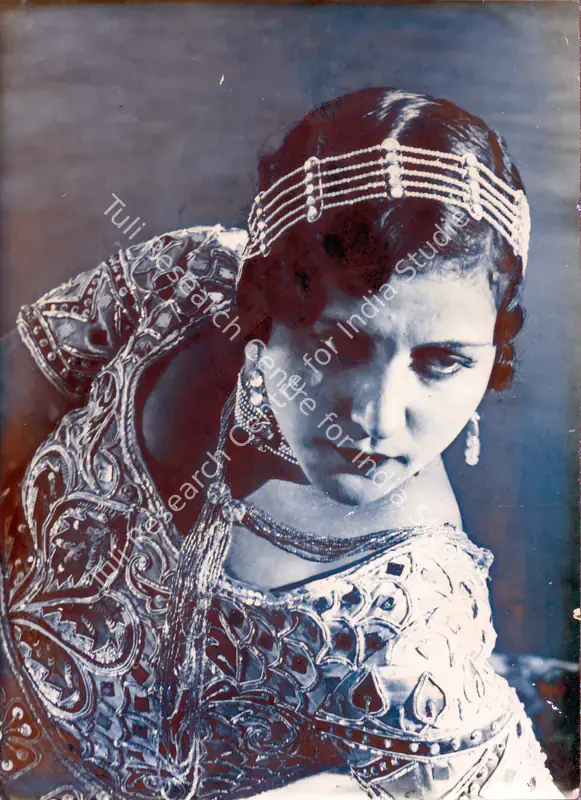 Irani, Rustom B. (Cinematographer), Gul Sanovar, 1934 | Photographic Still | CinemaEducation | 00831462