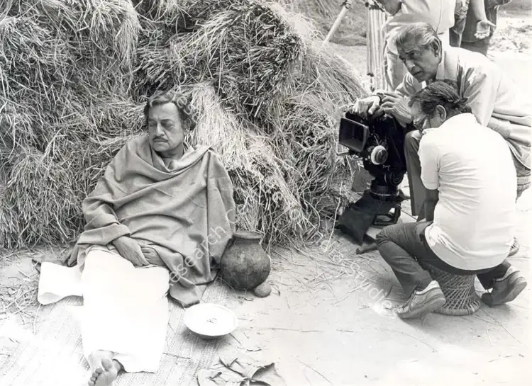 Ghosh, Nemai (Still Photographer), Agantuk, 1991 | Working Still | CinemaEducation | 00663662