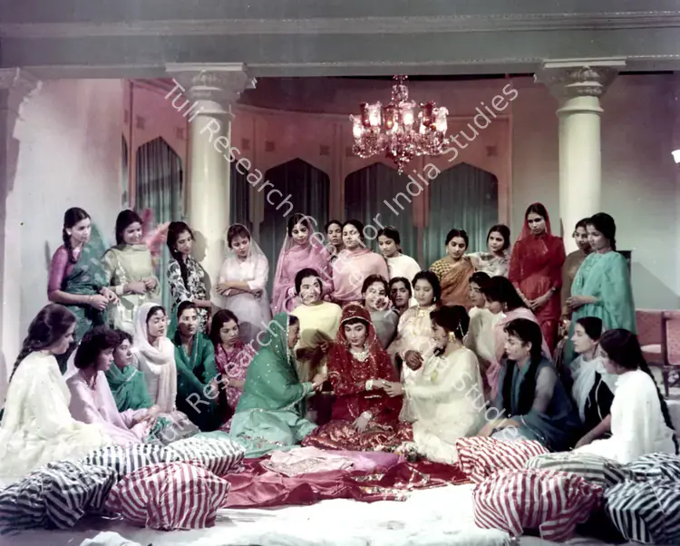 Singh, G. (Cinematographer), Mere Mehboob, 1963 | Photographic Still | CinemaEducation | 00832425