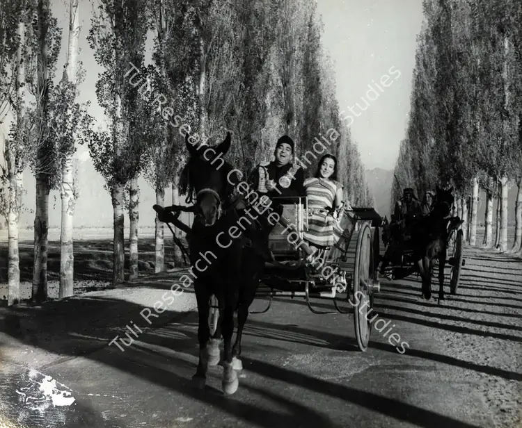 Dutt, Sunil (Producer), Yeh Rastey Hain Pyar Ke, 1963 | Photographic Still | CinemaEducation | 00834606