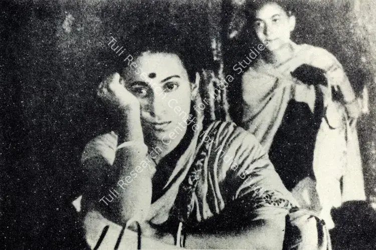 Mitra, Subrata (Cinematographer), Pather Panchali, 1955. The Mother's Persistent Sense of Privation : Pather Panchali | Photographic Still, Journal of Arts & Ideas, January 1993 | CinemaEducation | 00710321