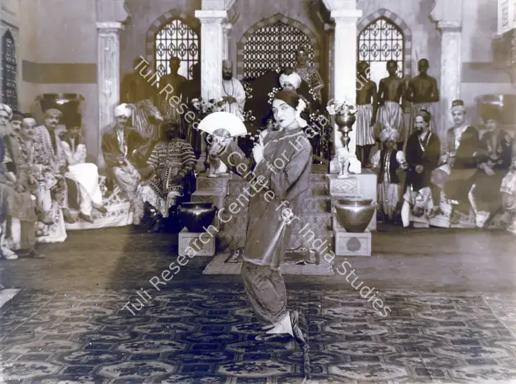 Master, Homi (Director), Khawab E Hasti, 1934 | Photographic Still | CinemaEducation | 00831960