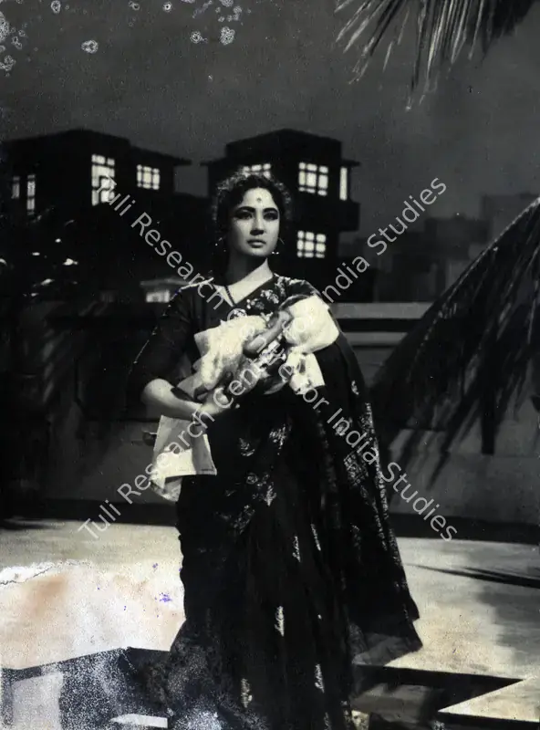 Pathare, Jaywant (Cinematographer), Sanjh Aur Savera, 1964 | Photographic Still | CinemaEducation | 00834182