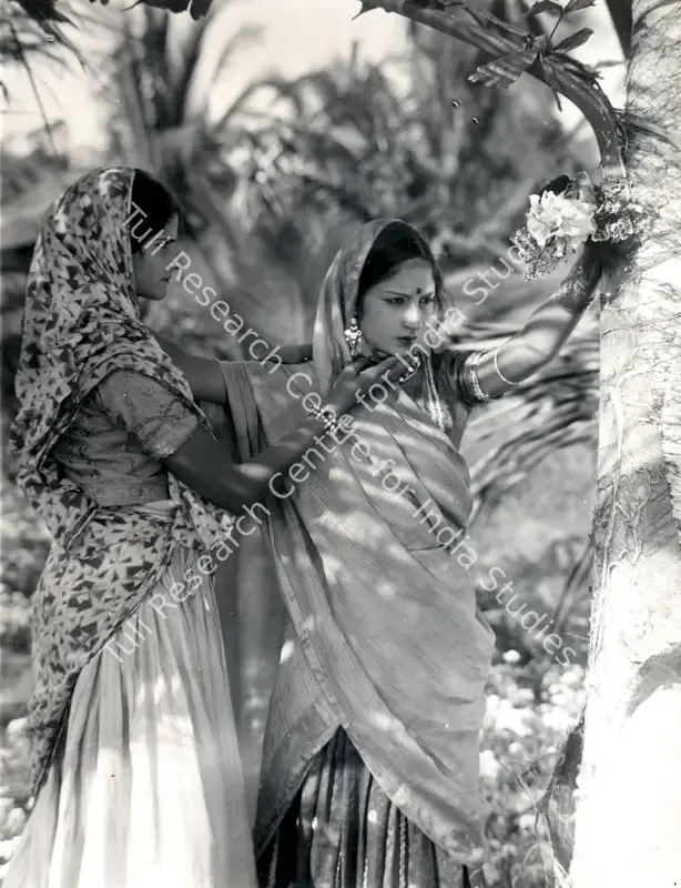 Gidwani, Moti B. (Director), Niti Vijay, 1932 | Photographic Still | CinemaEducation | 00832924