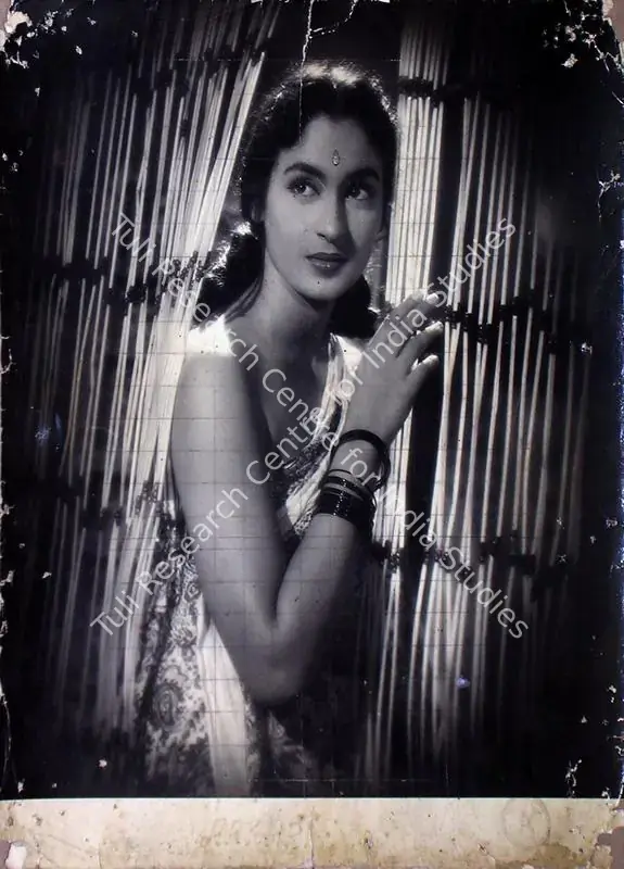 Agarwal, L.S. (Producer), Aakhri Dao, 1958 | Lobby Card | CinemaEducation | 00828902