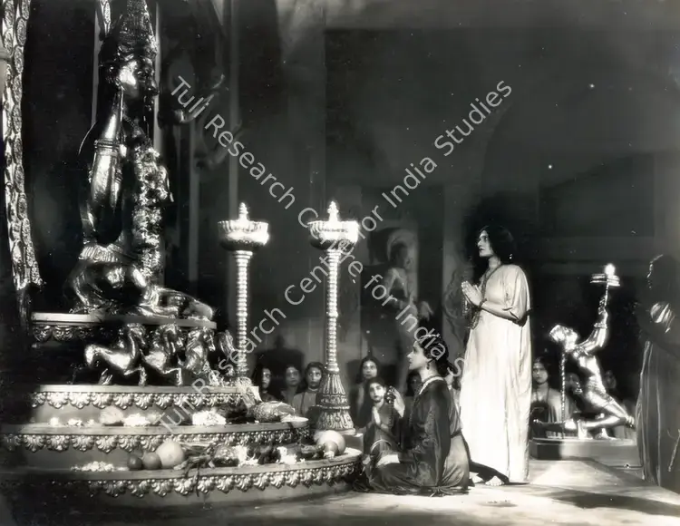 Irani, Adi M. (Cinematographer), Sulochana, 1933 | Photographic Still | CinemaEducation | 00834952